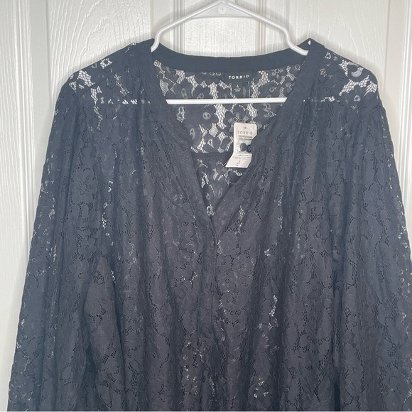 Torrid Harper Lace Pullover Long Sleeve Blouse Floral Sheer in Deep Black 4X/26 - Picture 6 of 16